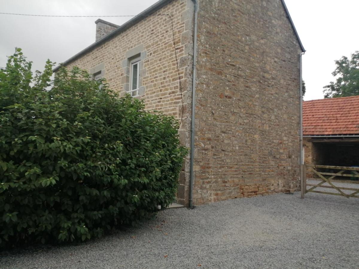 Maison Jullouville Au Calme Jullouville-les-Pins Exterior foto